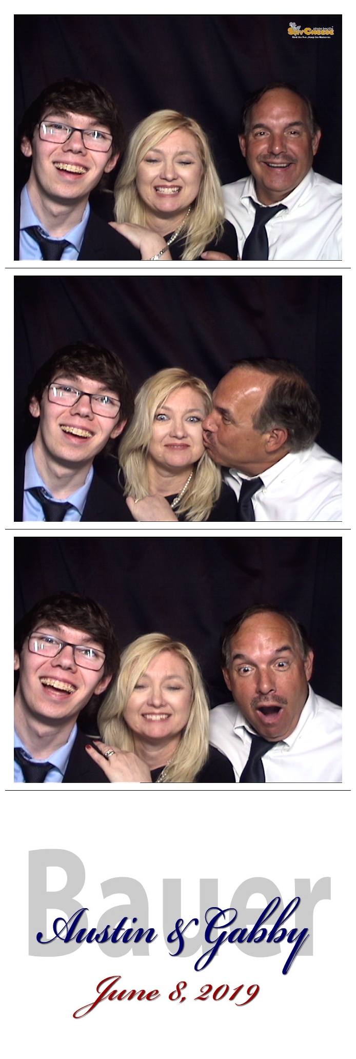 Bauer / Gregory Wedding  | View more photos from the event at gallery.saycheesephotobooth.com/u/SayCheesePhotoBooth/Bauer-Gregory-Wedding